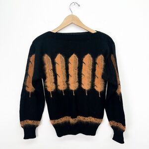 Jane Smith Aspen Women’s Black Tan Novelty Feather Printed Wool Sweater